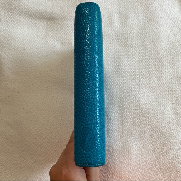 filoFAX Finsbury Teal Personal Pebbled Leather Organizer - Picture 8 of 11